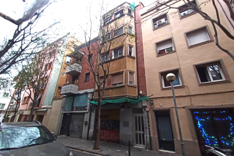 Apartment in L'Hospitalet de Llobregat, Barcelona, Spain 3 bedrooms, 58 sq.m. No. 186468