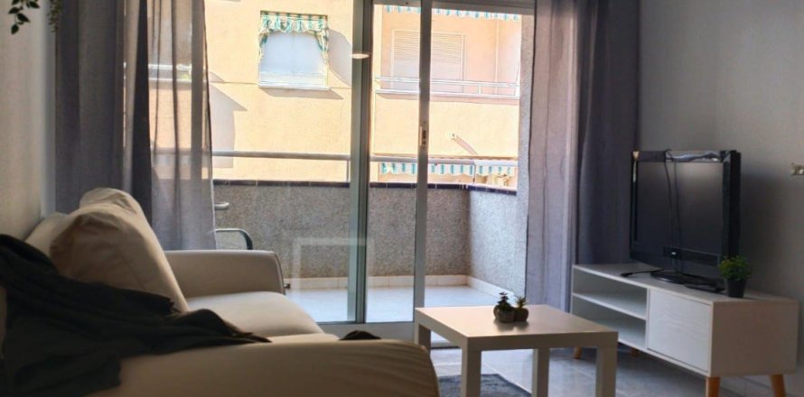 Dzīvoklis Torrevieja, Alicante, Spānijā 1 istaba, 84 m2 Nr. 182950