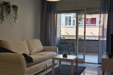 Dzīvoklis pārdošanā Torrevieja, Alicante, Spānijā 1 istaba, 84 m2 Nr. 182950 - attēls 3