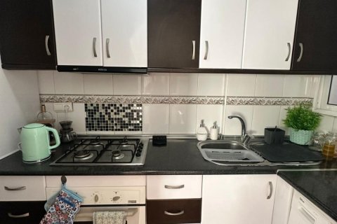 Apartment for sale in Torrevieja, Alicante, Spain 1 bedroom, 48 sq.m. No. 182951 - photo 9