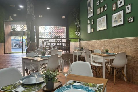 Liikekiinteistö myytävänä Alicante, Espanja , 140 m2 No. 182947 - kuva 8