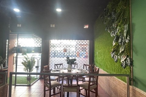 Liikekiinteistö myytävänä Alicante, Espanja , 140 m2 No. 182947 - kuva 16