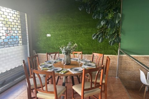 Liikekiinteistö myytävänä Alicante, Espanja , 140 m2 No. 182947 - kuva 19