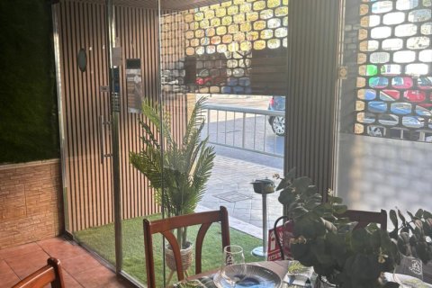Liikekiinteistö myytävänä Alicante, Espanja , 140 m2 No. 182947 - kuva 13