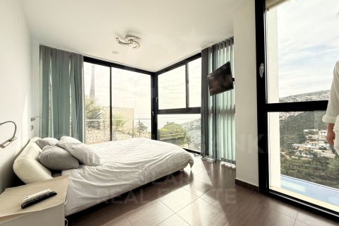 Villa for sale in Javea, Alicante, Spain 4 bedrooms, 400 sq.m. No. 157336 - photo 12