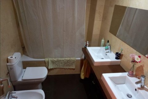 Apartment à vendre à Principado De Andorra (Ninguna Poblacion Tiene C.P.), Lleida, Espagne, 3 chambres, 92 m2 No. 157335 - photo 9