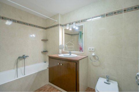 Lägenhet till salu i Platja Sant Tomas, Menorca, Spanien 2 sovrum, 73 kvm. Nr. 178276 - foto 11