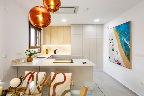 Villa till salu i Alicante, Spanien 2 sovrum, 73 kvm. Nr. 112363 - foto 11