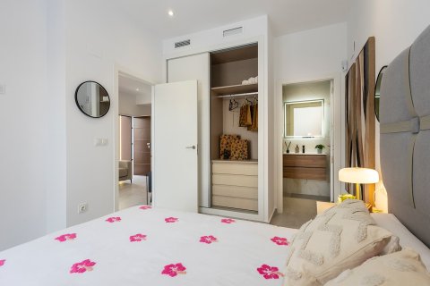 Villa till salu i Alicante, Spanien 2 sovrum, 73 kvm. Nr. 112363 - foto 15