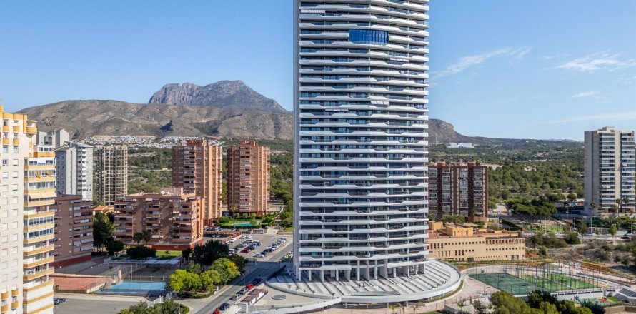 Apartment à Benidorm, Alicante, Espagne 3 chambres, 127 m2 No. 143049