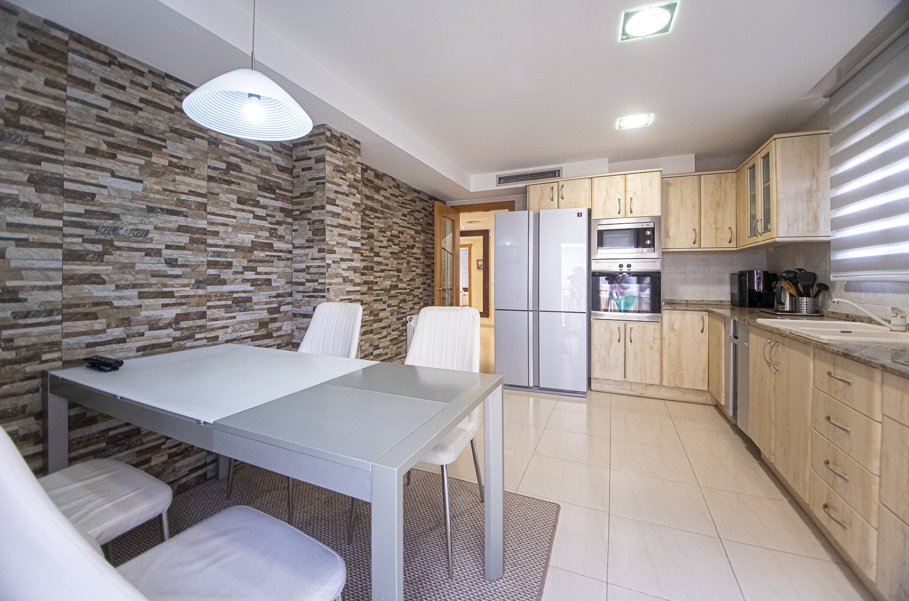 Villetta a schiera a Salou, Tarragona, Spagna 4 camere da letto, 240 mq. N° 95895