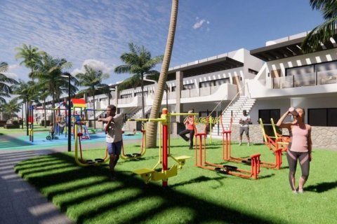 Villa à vendre à Torrevieja, Alicante, Espagne, 4 chambres, 125 m2 No. 165218 - photo 3