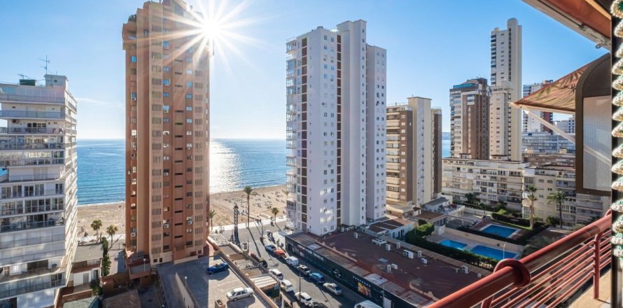 Appartamento a Benidorm, Alicante, Spagna 2 camere da letto, 60 mq. N° 179702