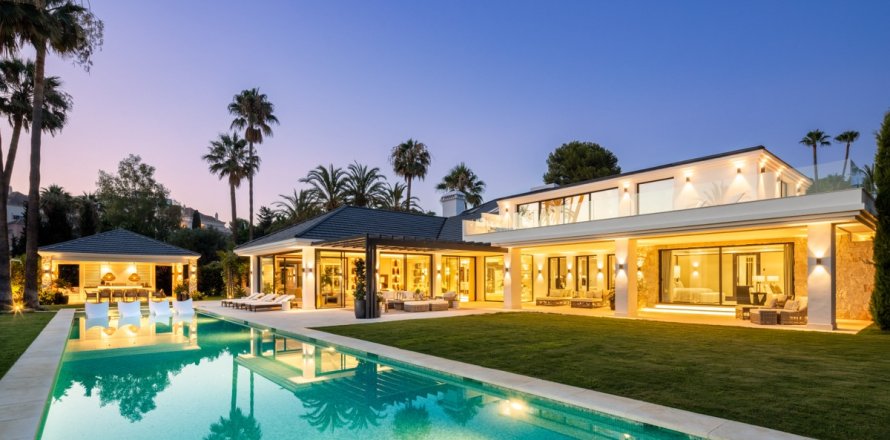Villa Marbella, Malaga, Spanien 7 Schlafzimmer, 1636 m2 Nr. 134562