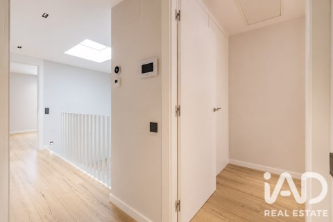 Townhouse zum Verkauf in Sabadell, Barcelona, Spanien 4 Schlafzimmer, 221.84 m2 Nr. 187971 - Foto 26