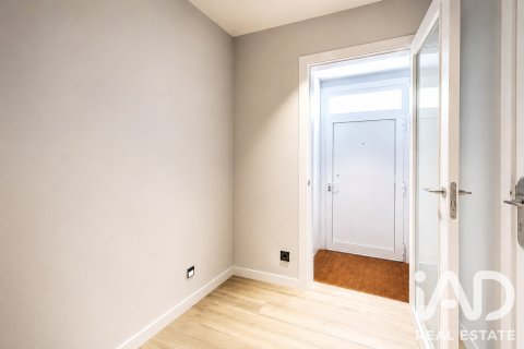 Townhouse zum Verkauf in Sabadell, Barcelona, Spanien 4 Schlafzimmer, 221.84 m2 Nr. 187971 - Foto 2