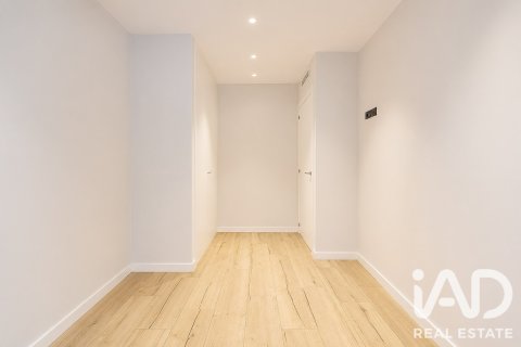 Townhouse zum Verkauf in Sabadell, Barcelona, Spanien 4 Schlafzimmer, 221.84 m2 Nr. 187971 - Foto 30