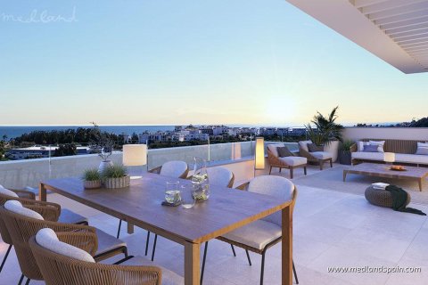 Apartamento en venta en Estepona, Málaga, España 3 dormitorios, 150 m2 No. 173432 - foto 8