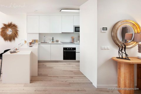 Kaupunkipientalo myytävänä Manilva, Malaga, Espanja, 3 makuuhuonetta, 126 m2 No. 173431 - kuva 8