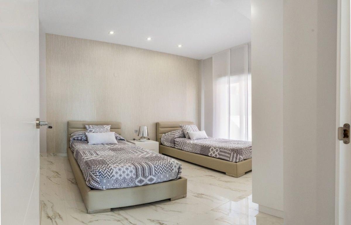 Villa Alicante, Spānijā 3 istabas, 163 m2 Nr. 95979