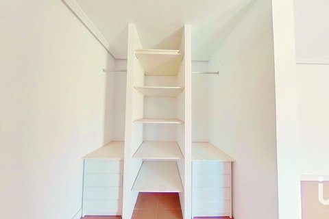 Hus till salu i Alicante, Spanien 4 sovrum, 1150 kvm. Nr. 153484 - foto 16