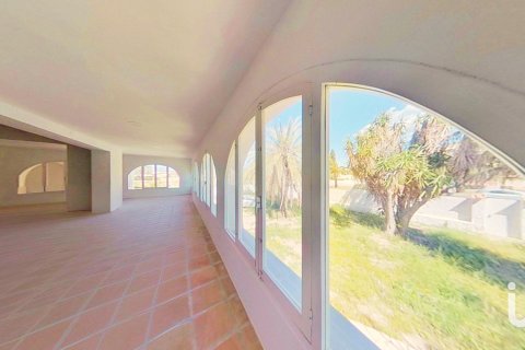 Hus till salu i Alicante, Spanien 4 sovrum, 1150 kvm. Nr. 153484 - foto 6