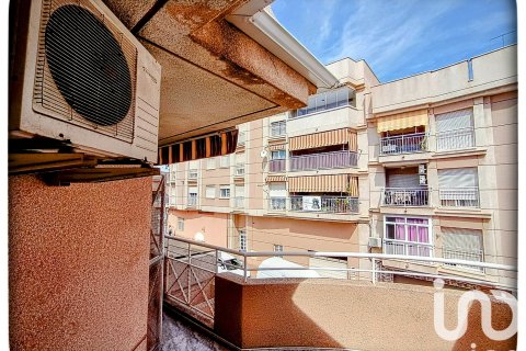 Kaupunkipientalo myytävänä Aguilas, Murcia, Espanja, 4 makuuhuonetta, 185.3 m2 No. 153487 - kuva 30