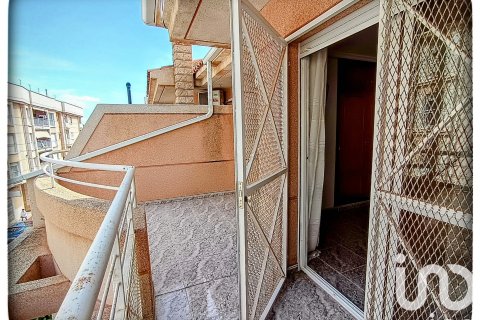 Kaupunkipientalo myytävänä Aguilas, Murcia, Espanja, 4 makuuhuonetta, 185.3 m2 No. 153487 - kuva 28