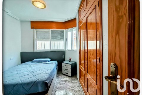 Kaupunkipientalo myytävänä Aguilas, Murcia, Espanja, 4 makuuhuonetta, 185.3 m2 No. 153487 - kuva 15