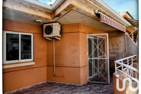 Kaupunkipientalo myytävänä Aguilas, Murcia, Espanja, 4 makuuhuonetta, 185.3 m2 No. 153487 - kuva 29