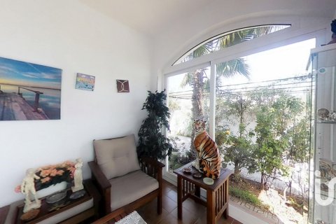 Hus till salu i Mont-roig del Camp, Tarragona, Spanien 3 sovrum, 162 kvm. Nr. 153489 - foto 15