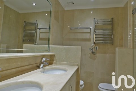 Apartment à vendre à Marbella, Malaga, Espagne, 2 chambres, 195 m2 No. 153485 - photo 29