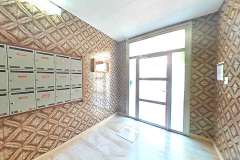 Apartment for sale in Badalona, Barcelona, Spain 2 bedrooms, 97 sq.m. No. 195287 - photo 24