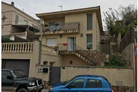 House in Rubi, Barcelona, Spain 4 bedrooms, 234 sq.m. No. 195292