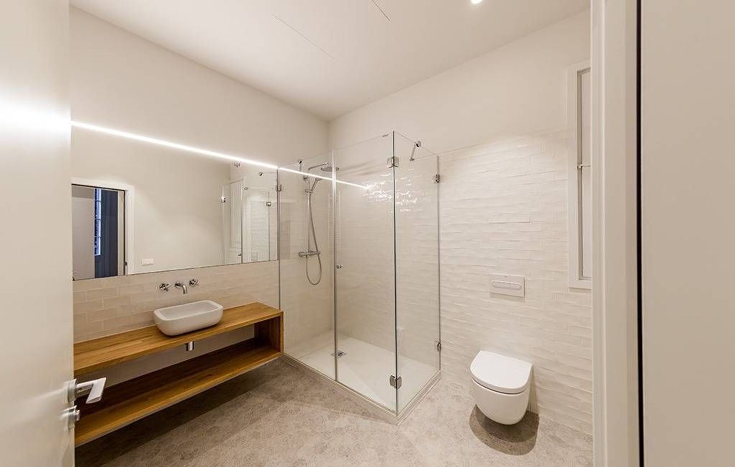 Apartment à Barcelona, Espagne 2 chambres, 110 m2 No. 161321