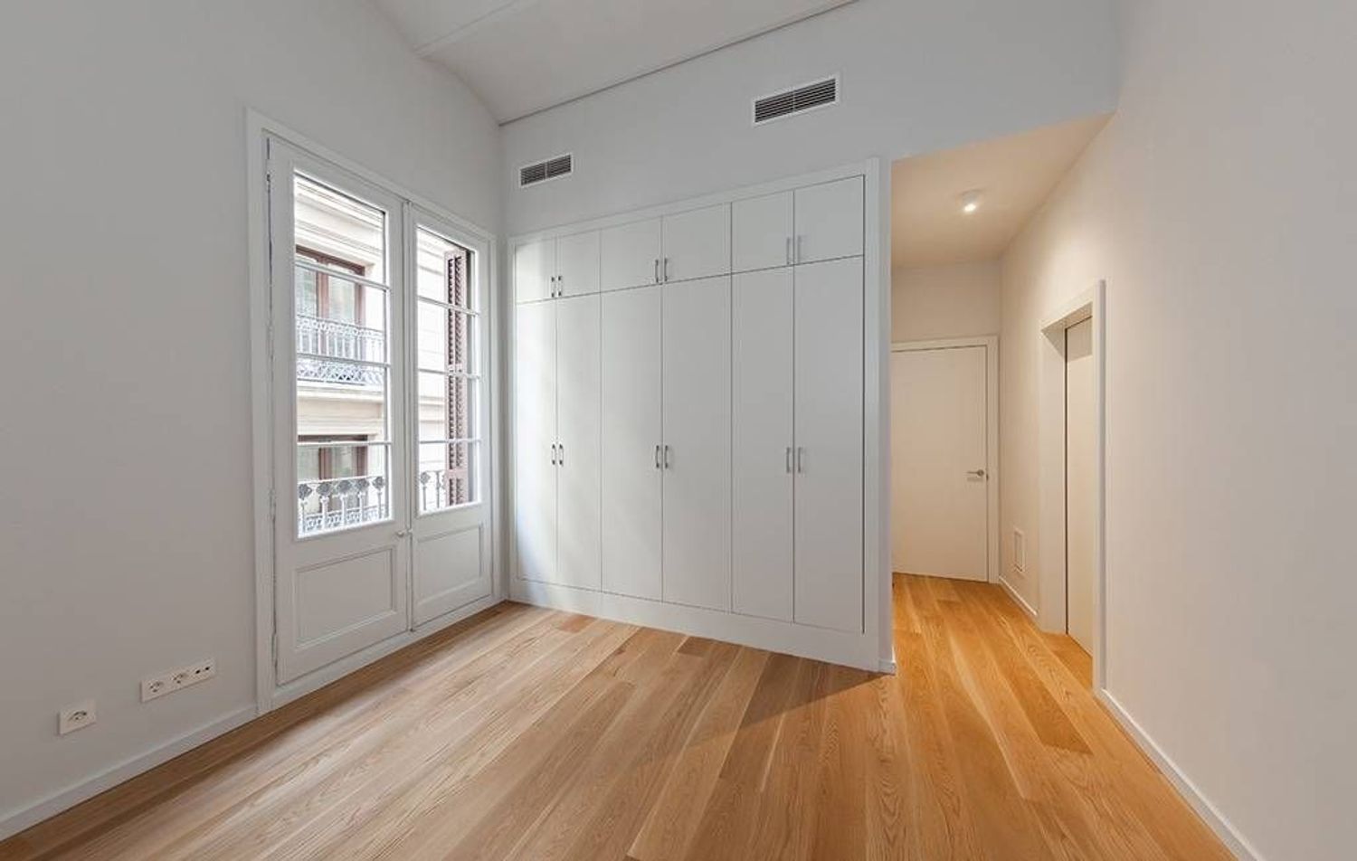 Apartment à Barcelona, Espagne 2 chambres, 110 m2 No. 161321