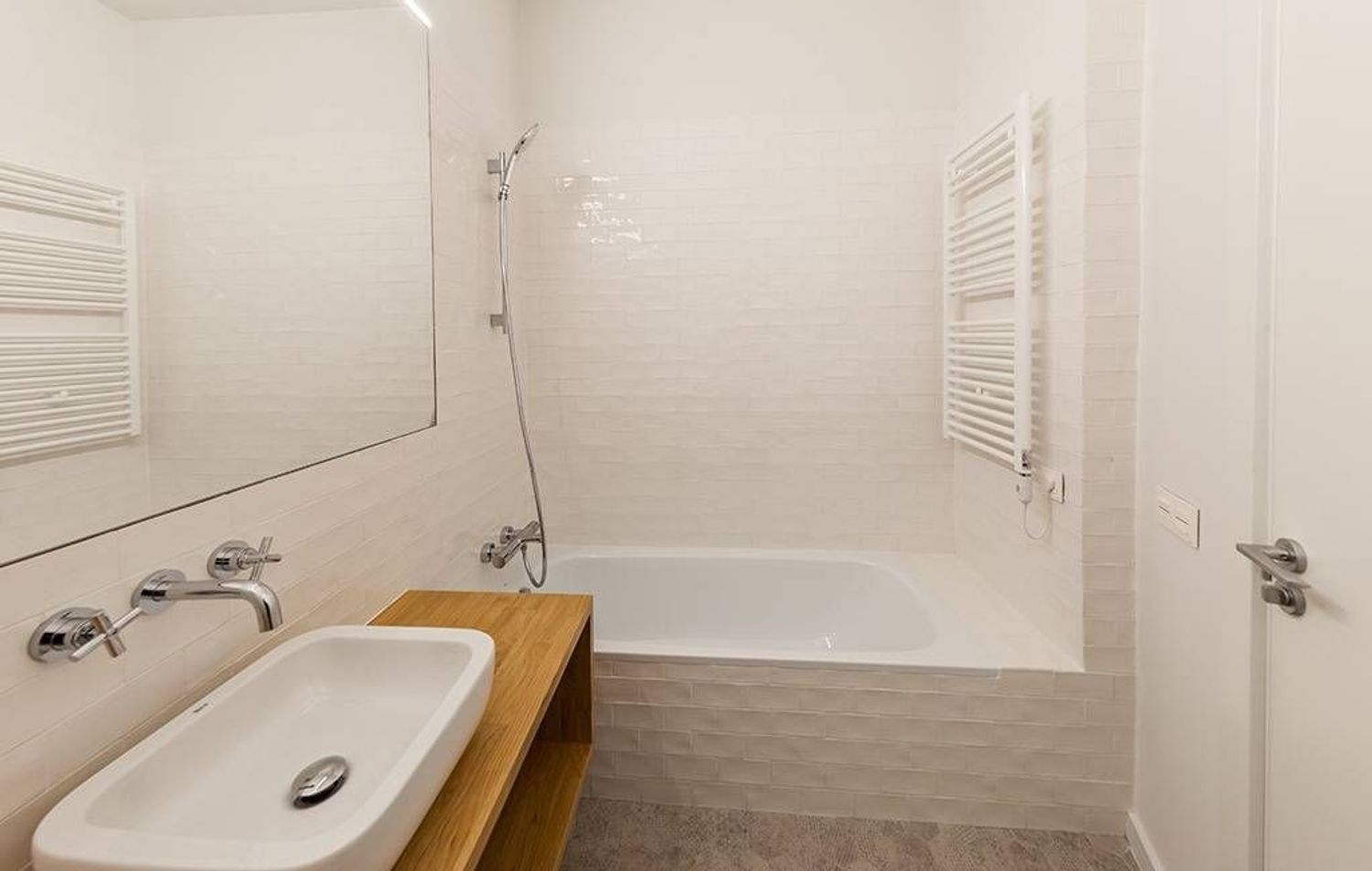 Apartment à Barcelona, Espagne 2 chambres, 110 m2 No. 161321