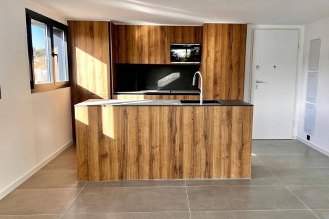 Продажа квартиры в Сан-Кугат-дель-Вальес, Барселона, Испания 2 спальни, 95м2 №161322 - фото 2