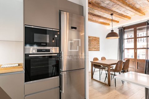 Apartment for sale in Barcelona, Spain 3 bedrooms, 88 sq.m. No. 164903 - photo 8