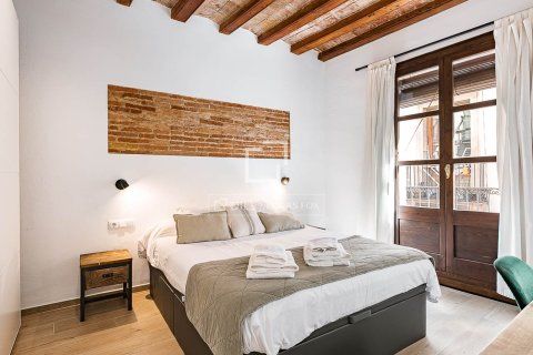 Apartment for sale in Barcelona, Spain 3 bedrooms, 88 sq.m. No. 164903 - photo 14