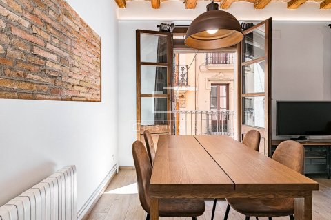 Apartment for sale in Barcelona, Spain 3 bedrooms, 88 sq.m. No. 164903 - photo 11