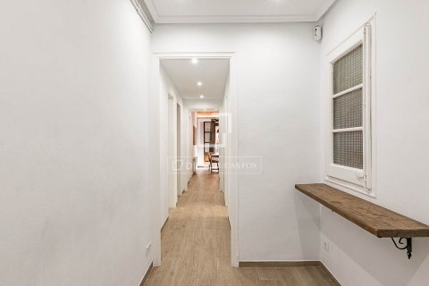 Apartment for sale in Barcelona, Spain 3 bedrooms, 88 sq.m. No. 164903 - photo 30