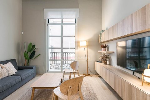 Продажа квартиры в Барселона, Испания 4 спальни, 167м2 №164904 - фото 3