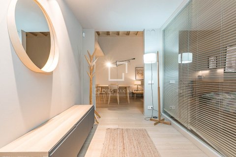 Продажа квартиры в Барселона, Испания 4 спальни, 167м2 №164904 - фото 4