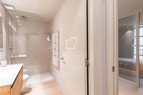 Продажа квартиры в Барселона, Испания 4 спальни, 167м2 №164904 - фото 7