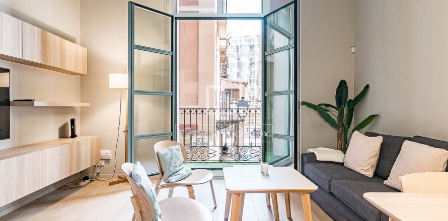 Квартира в Барселона, Испания 4 спальни, 167м2 №164904