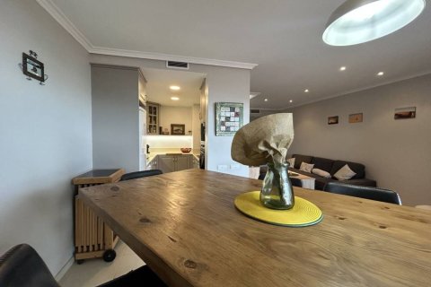 Huoneisto myytävänä Cubelles, Barcelona, Espanja, 3 makuuhuonetta, 101 m2 No. 168497 - kuva 9