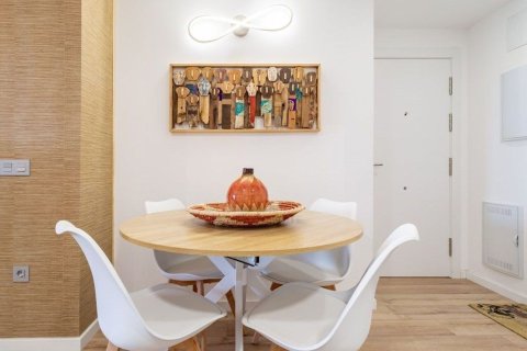Huoneisto myytävänä Salou, Tarragona, Espanja, 3 makuuhuonetta, 98 m2 No. 168496 - kuva 9