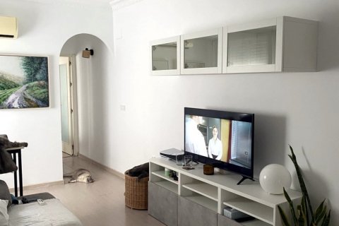 Wohnung zum Verkauf in Cordoba, Spanien 3 Schlafzimmer, 77 m2 Nr. 185063 - Foto 2
