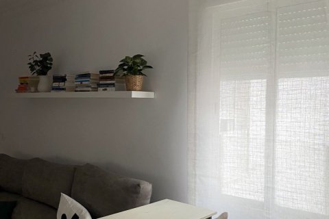 Wohnung zum Verkauf in Cordoba, Spanien 3 Schlafzimmer, 77 m2 Nr. 185063 - Foto 4